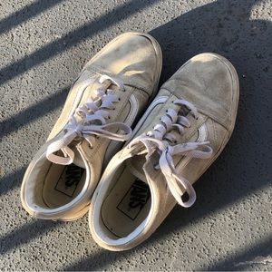 Tan Vans “Old Skool” Sneakers